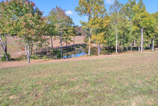 796 Daisy Cir, Cumberland Furnace, TN 37051