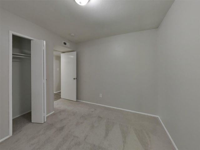 2806 Quail Run Drive, Humble, TX 77396