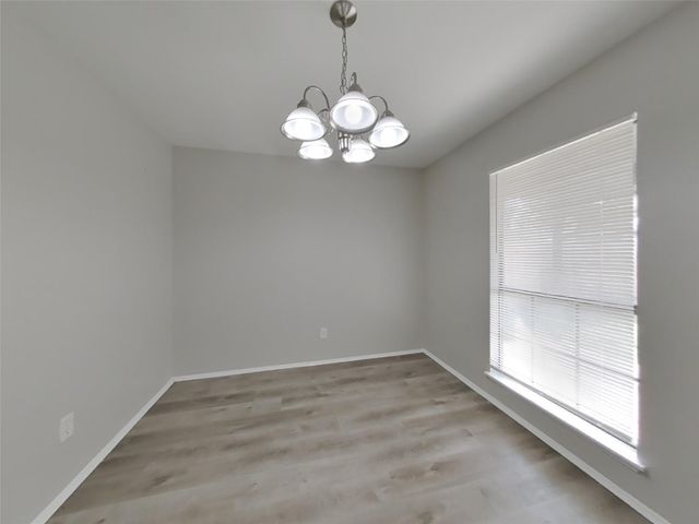 2806 Quail Run Drive, Humble, TX 77396