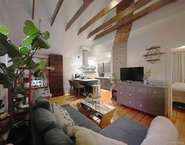 5 N Elm Street, Beacon, NY 12508
