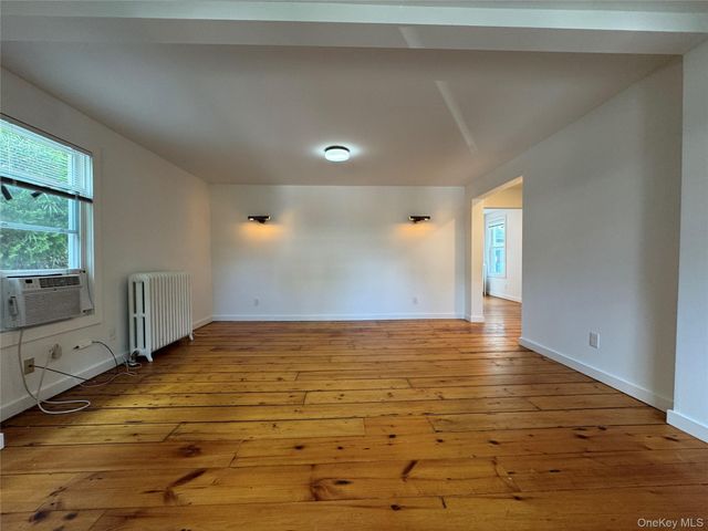 5 N Elm Street, Beacon, NY 12508