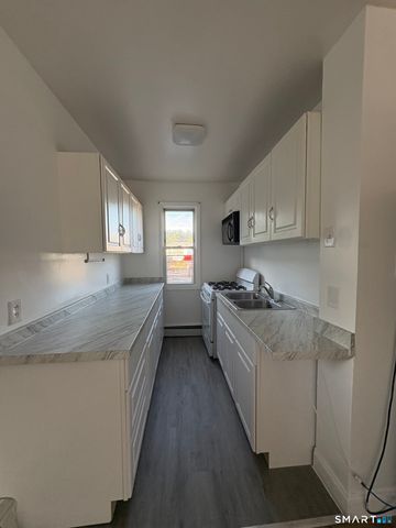 370 Washington Street, New Britain, CT 06053