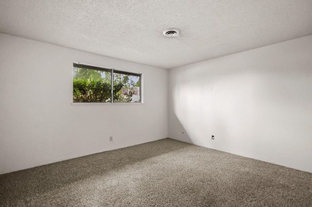 2410 Starlight, Redding, CA 96001