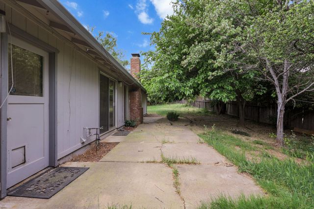 2410 Starlight, Redding, CA 96001