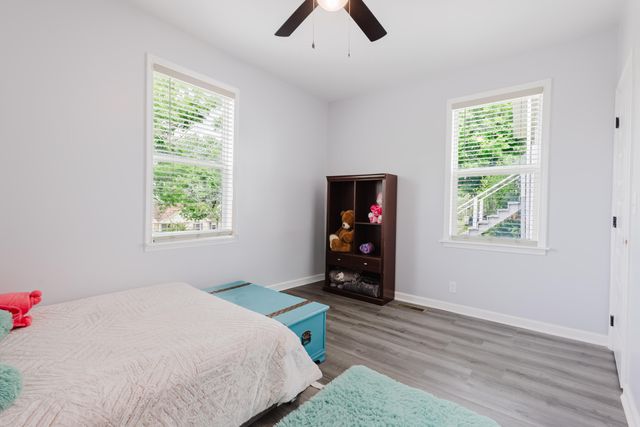 335 Broadway Street, Irvine, KY 40336