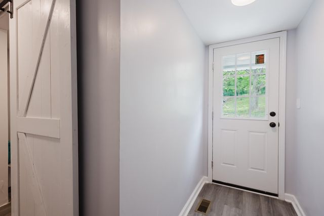 335 Broadway Street, Irvine, KY 40336