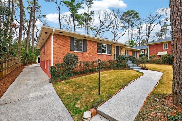 827 Pinetree Drive, Decatur, GA 30030