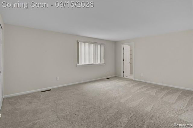 29638 Farmbrook Villa Court, Southfield, MI 48034