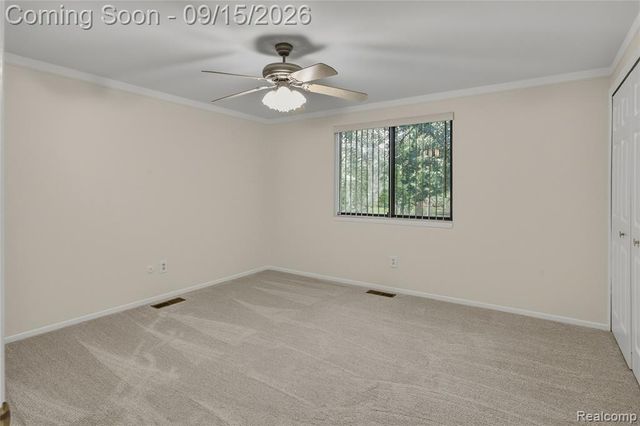 29638 Farmbrook Villa Court, Southfield, MI 48034