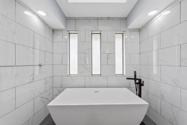 2827 Cross Timbers Drive, Irving, TX 75060