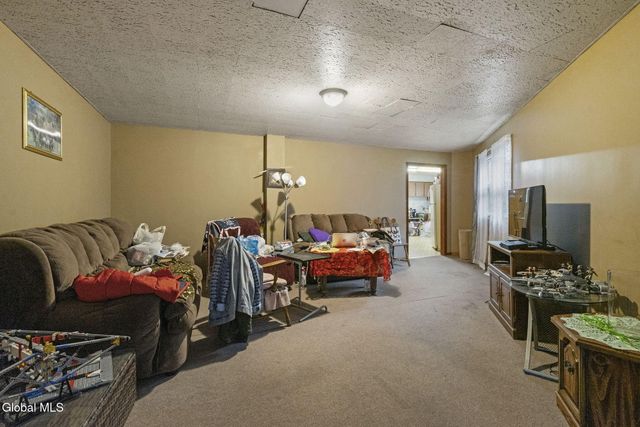 178A Delaware Avenue, Albany, NY 12209