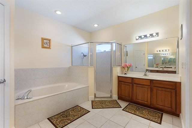 19 RUSSKIN LANE, Palm Coast, FL 32164