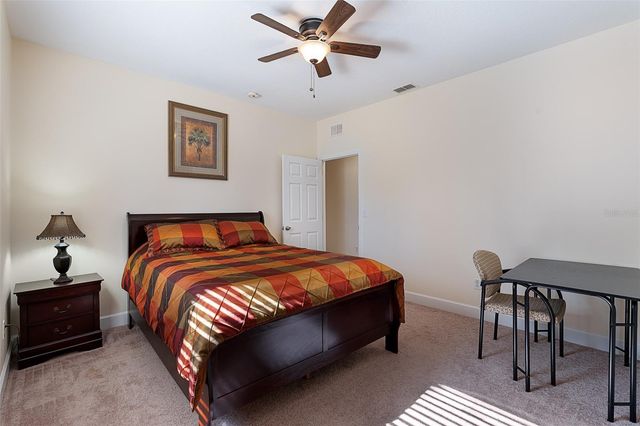 19 RUSSKIN LANE, Palm Coast, FL 32164