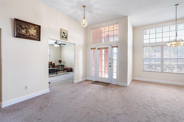 19 RUSSKIN LANE, Palm Coast, FL 32164