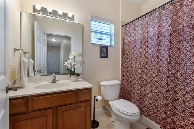 19 RUSSKIN LANE, Palm Coast, FL 32164