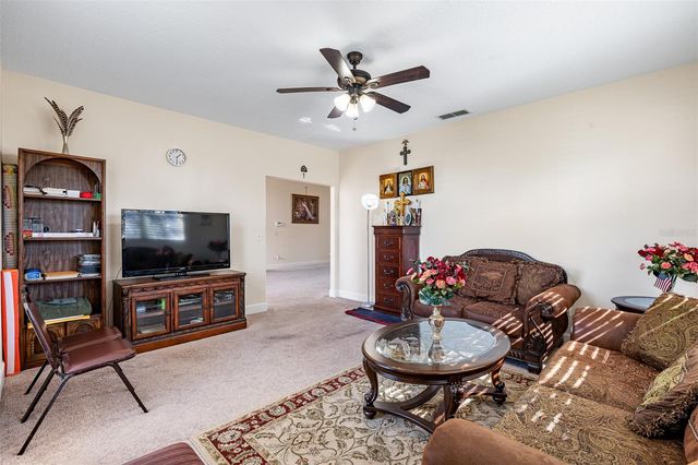 19 RUSSKIN LANE, Palm Coast, FL 32164