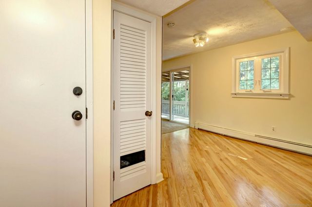 360 Fountain Street APT 6, New Haven, CT 06515