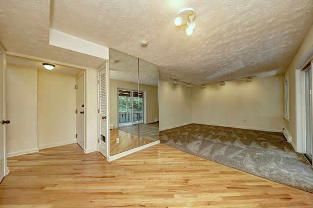 360 Fountain Street APT 6, New Haven, CT 06515