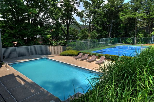 360 Fountain Street APT 6, New Haven, CT 06515