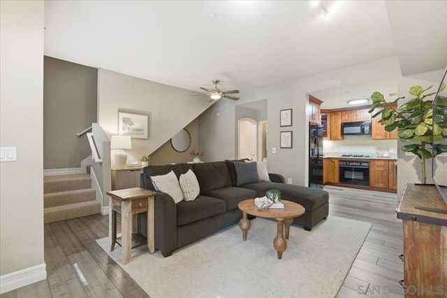 525 11th Avenue 1108, San Diego, CA 92101