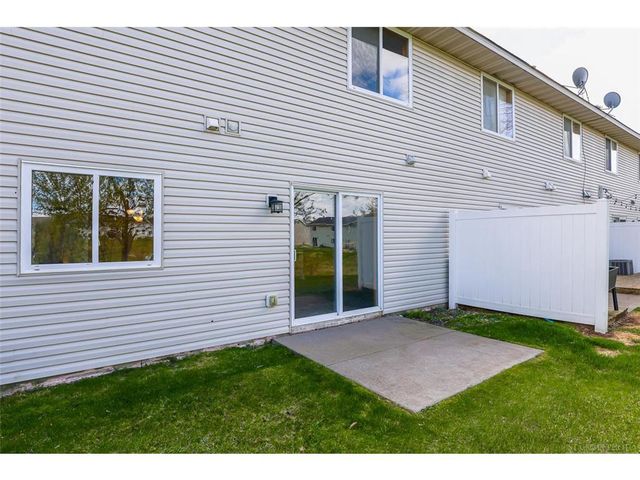 1215 West Edge Place, New Richmond, WI 54017