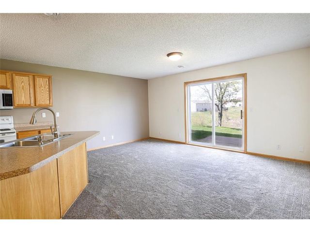 1215 West Edge Place, New Richmond, WI 54017