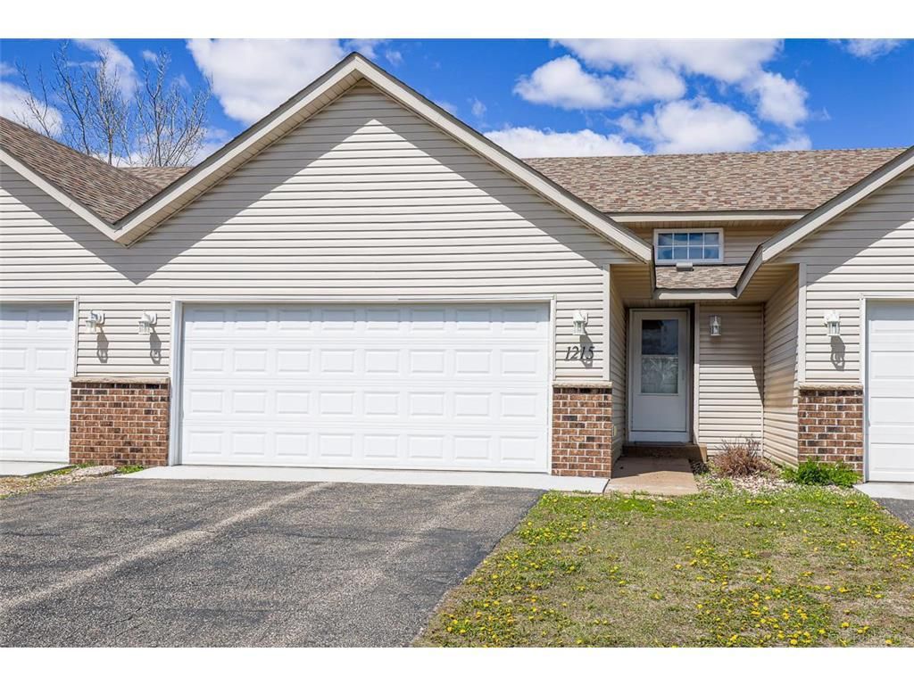 1215 West Edge Place, New Richmond, WI 54017