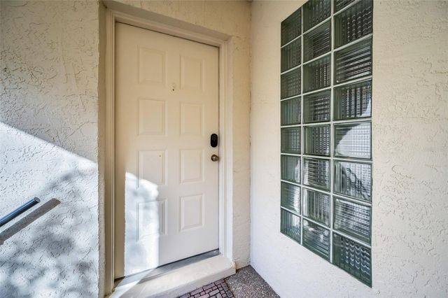 3377 CRYSTAL COURT E E, Palm Harbor, FL 34685