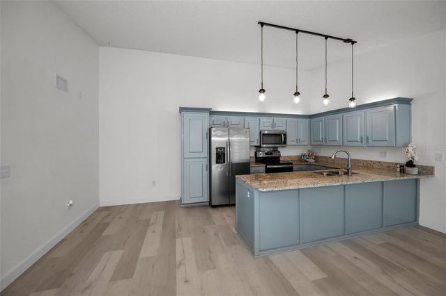 3377 CRYSTAL COURT E E, Palm Harbor, FL 34685