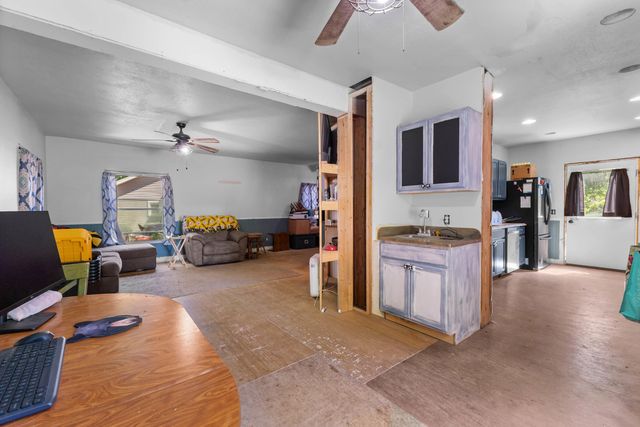 119 S Manning Street, Hillsdale City, MI 49242
