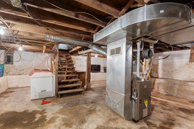 119 S Manning Street, Hillsdale City, MI 49242