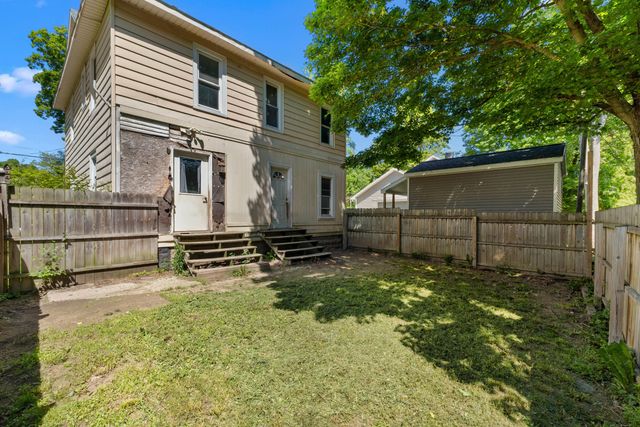 119 S Manning Street, Hillsdale City, MI 49242