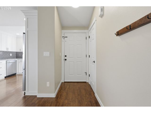2607 DUKE St, Woodburn, OR 97071