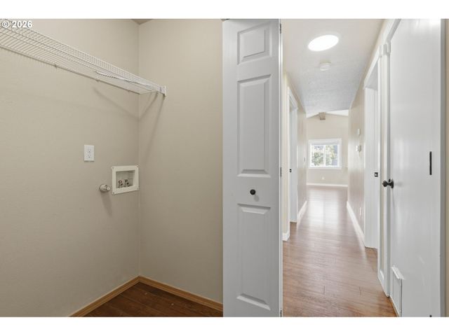 2607 DUKE St, Woodburn, OR 97071