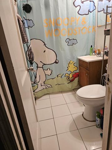 587 W 4th Street, Riviera Beach, FL 33404