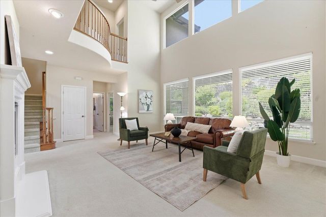 6128 Big Bend Dr, Roseville, CA 95678