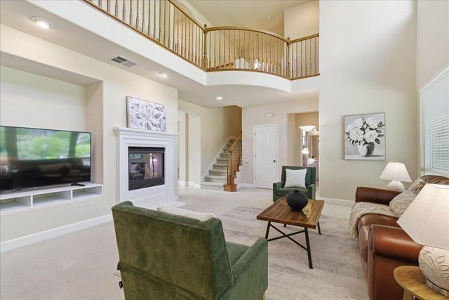 6128 Big Bend Dr, Roseville, CA 95678