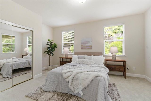 6128 Big Bend Dr, Roseville, CA 95678