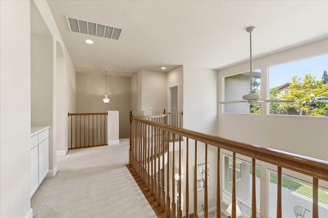 6128 Big Bend Dr, Roseville, CA 95678