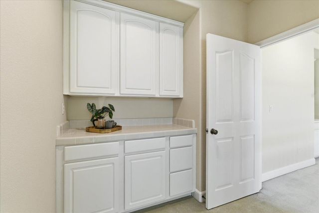 6128 Big Bend Dr, Roseville, CA 95678