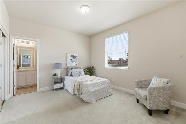 6128 Big Bend Dr, Roseville, CA 95678