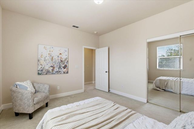 6128 Big Bend Dr, Roseville, CA 95678