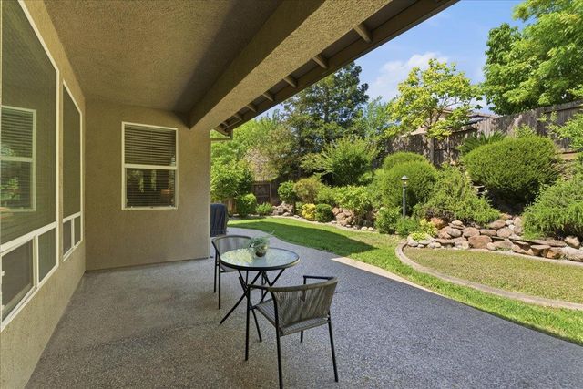 6128 Big Bend Dr, Roseville, CA 95678