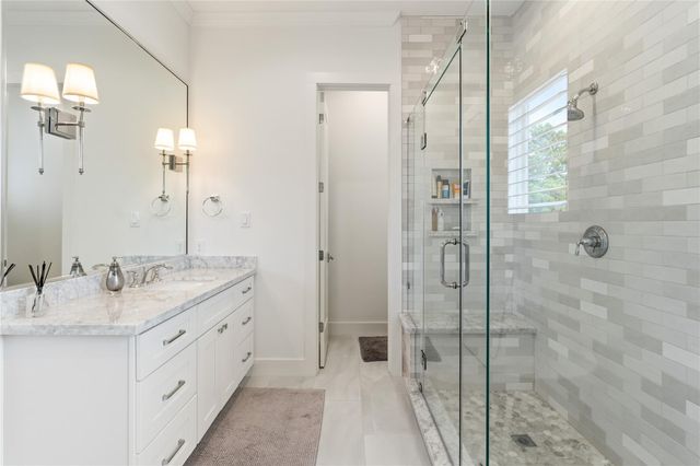 1522 Lawrence Street, Houston, TX 77008