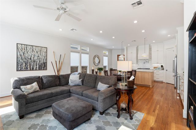 1522 Lawrence Street, Houston, TX 77008
