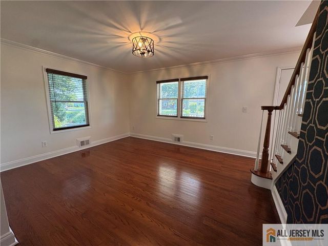 1509 Kenyon Avenue, South Plainfield, NJ 07080