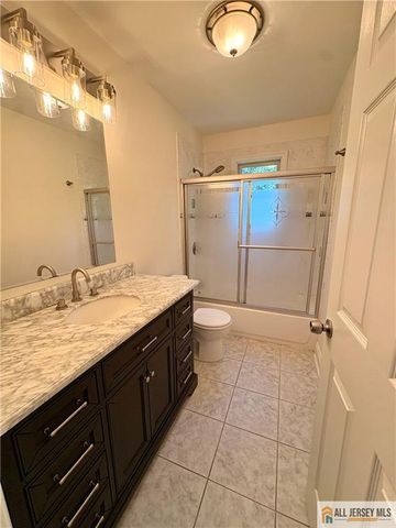 1509 Kenyon Avenue, South Plainfield, NJ 07080
