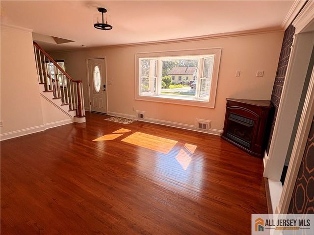 1509 Kenyon Avenue, South Plainfield, NJ 07080