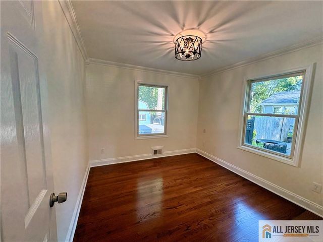 1509 Kenyon Avenue, South Plainfield, NJ 07080