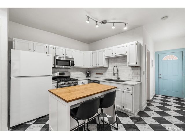 2465 W Caithness Pl, Denver, CO 80211